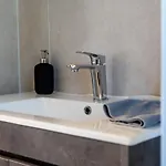Riverside Forest Retreat-chalet Alpehytte