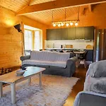 Riverside Forest Retreat-chalet *