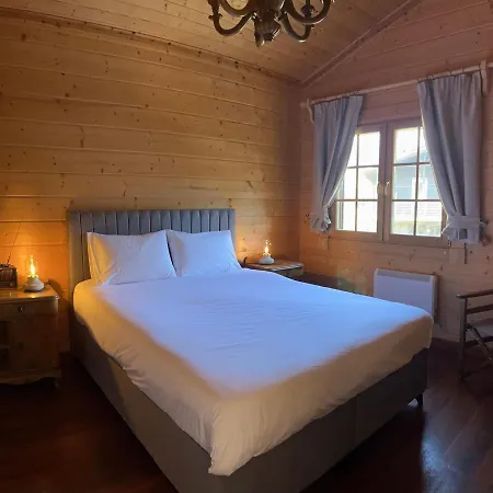 Riverside Forest Retreat-chalet *