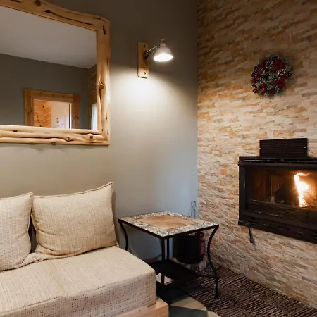Riverside Forest Retreat-chalet Karpeníszi