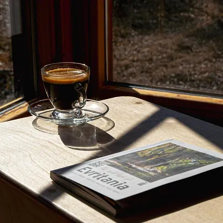 Riverside Forest Retreat-chalet