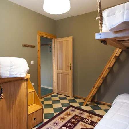 Riverside Forest Retreat-chalet *